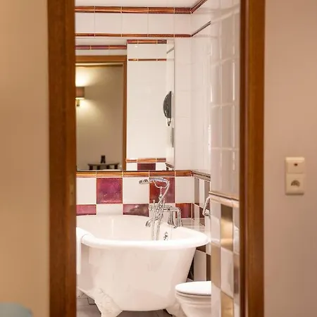 Szálloda De La Poste - Relais De Napoleon Iii 4*