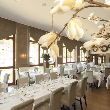 Hotel De La Poste - Relais De Napoleon Iii 4*