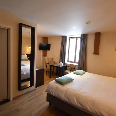 De La Poste - Relais De Napoleon Iii 4*