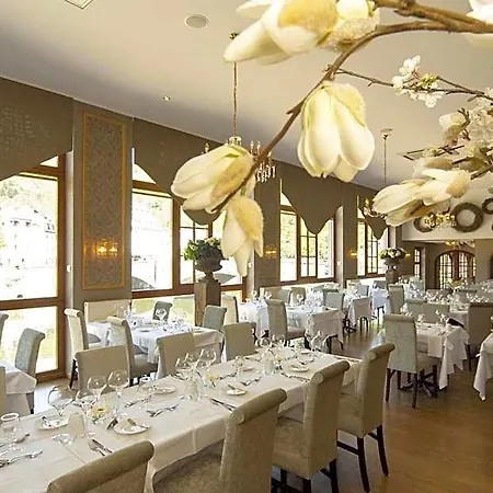 De La Poste - Relais De Napoleon Iii 4*