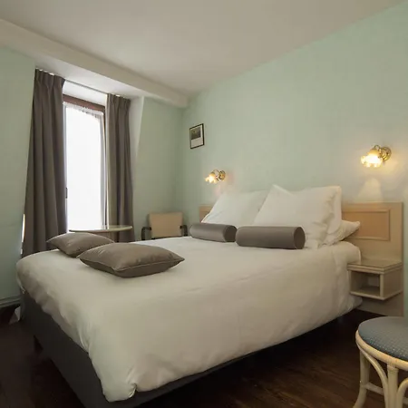 Hotel De La Poste - Relais De Napoleon Iii 4*