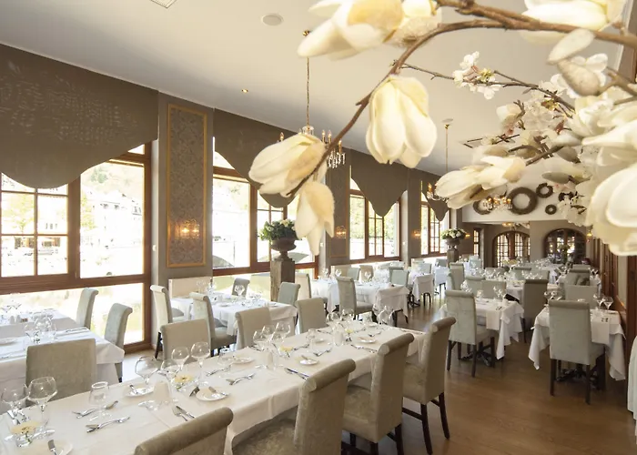 Hotel De La Poste - Relais De Napoleon Iii 4*