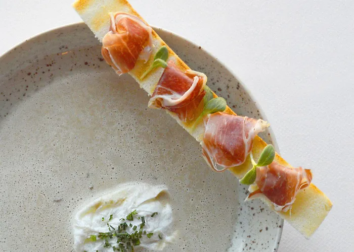 Hotel De La Poste - Relais De Napoleon Iii 4*