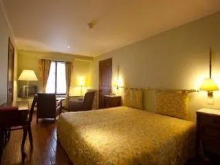 Hotel De La Poste - Relais De Napoleon Iii