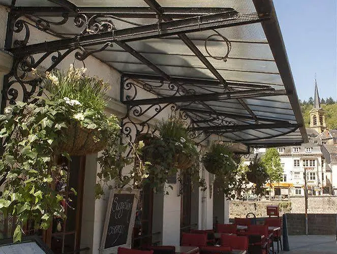 Hotel De La Poste - Relais De Napoleon Iii 4*